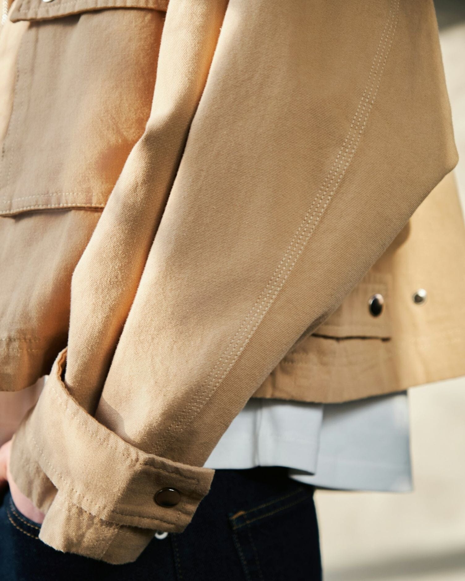 Forudbestilling - Neo Noir - Rivera Canvas Boxy Jacket 164402 - 213 - Sand Online Hot Salg