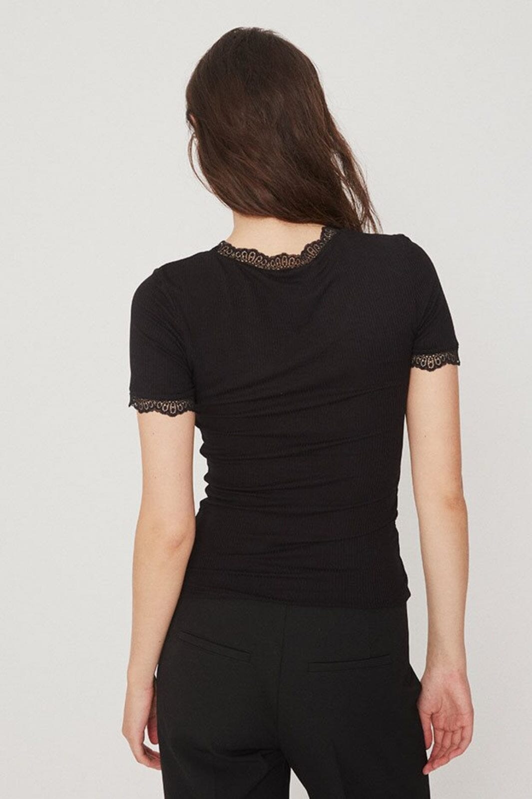 MbyM - Emera-M - Black