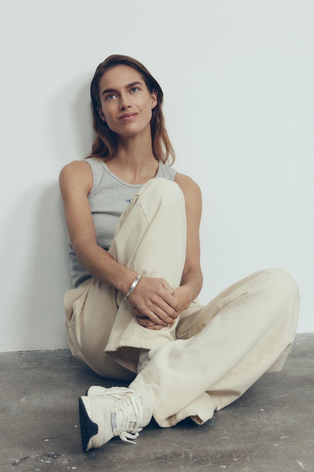 ball-basimona-sweatpant-120908-summer-sand_2.jpg Ball - Basimona Sweatpant - 120908 Summer Sand