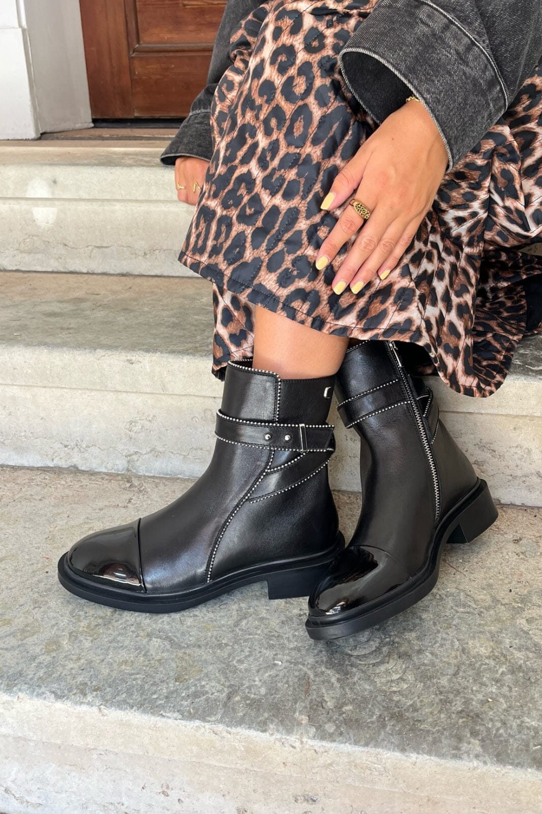 Copenhagen Shoes - My Moves - 0011 Black Patent Levere