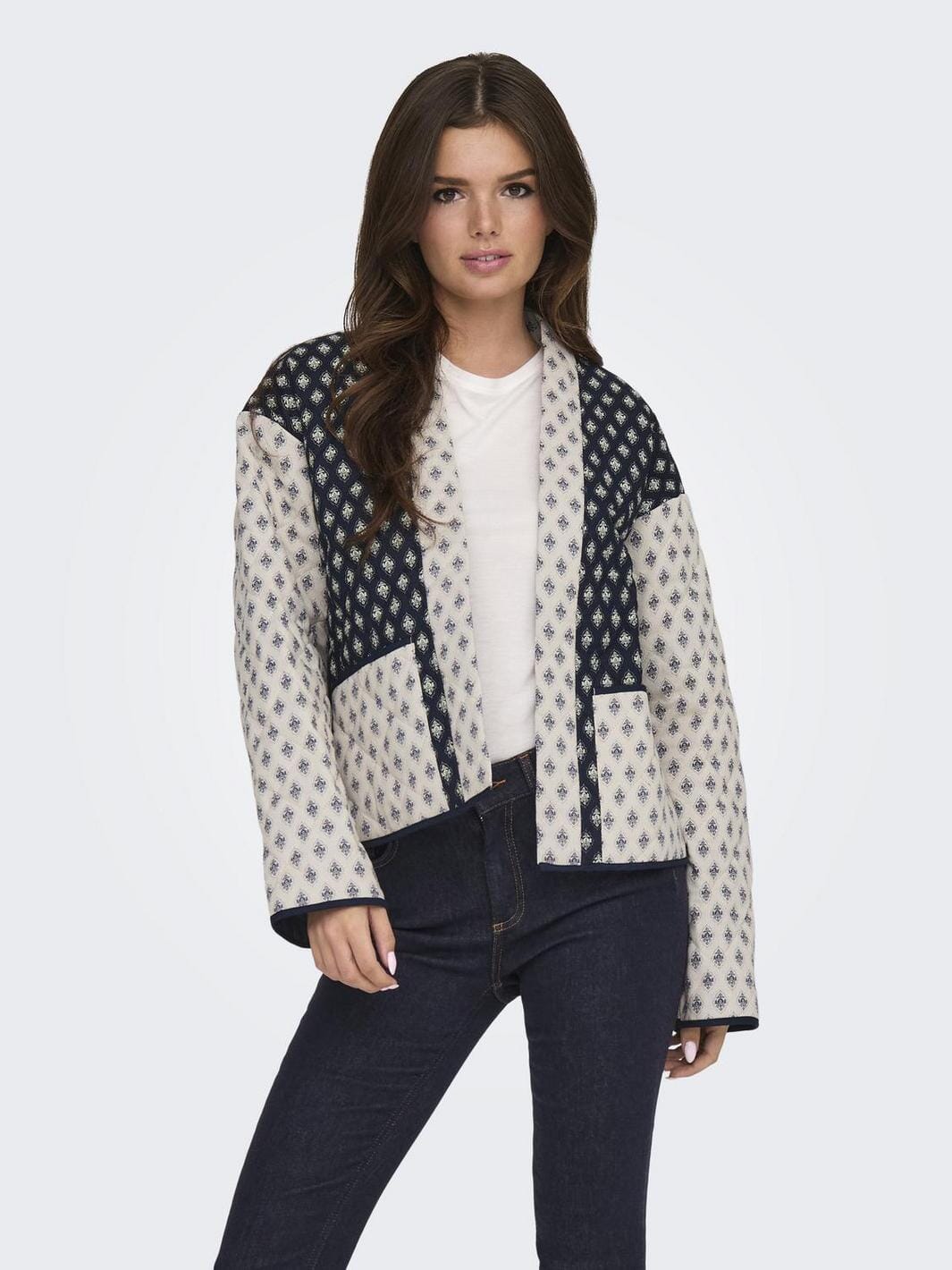 JDY - Jdyavalon L/S Quilted Jacket - 4724468 Egret Sky Captain