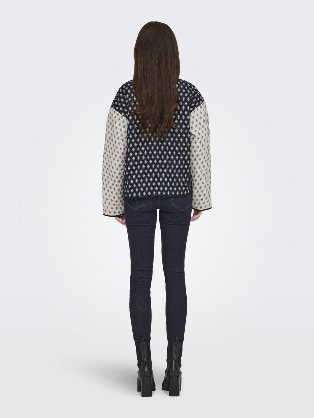 JDY - Jdyavalon L/S Quilted Jacket - 4724468 Egret Sky Captain