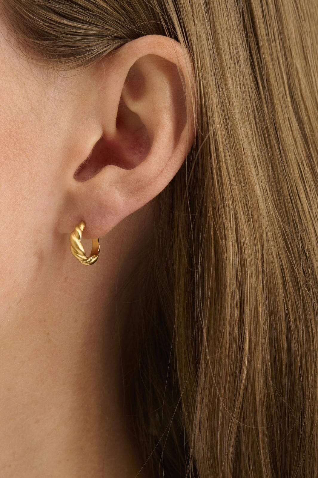 Pernille Corydon Jewellery - Small Hana Øreringes Size 12 Mm - Golden Plated