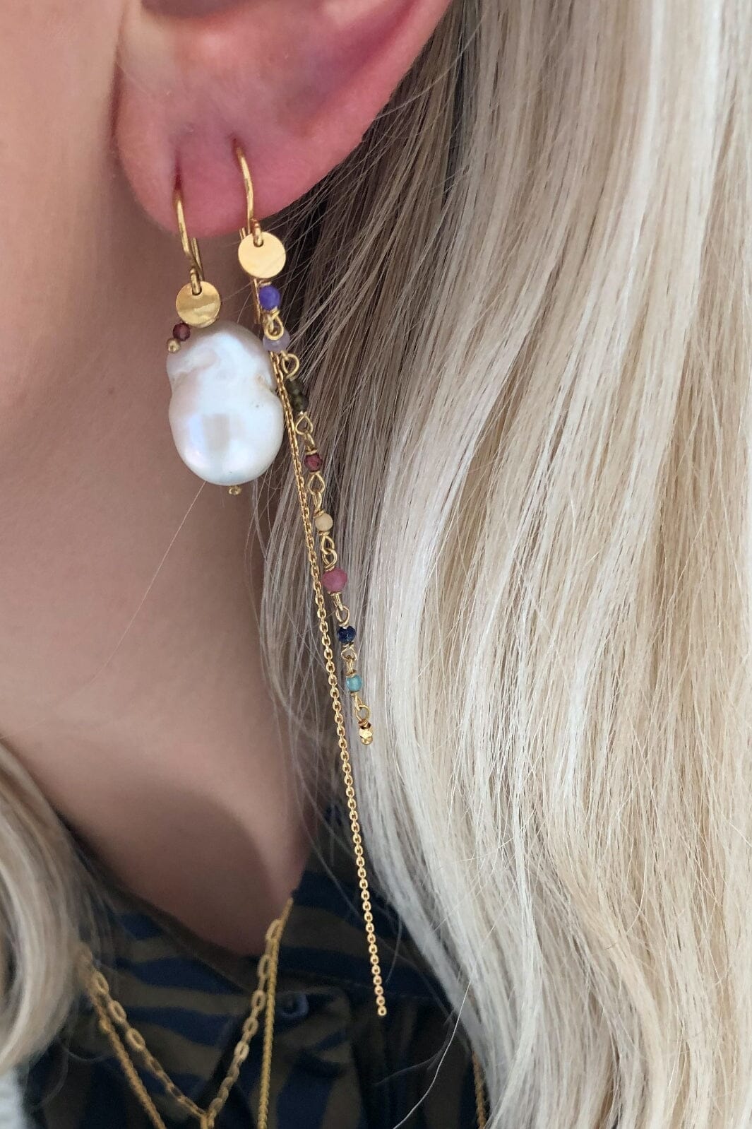 Stine A - Baroque Pearl Earring With Gemstone - 1173-02-S