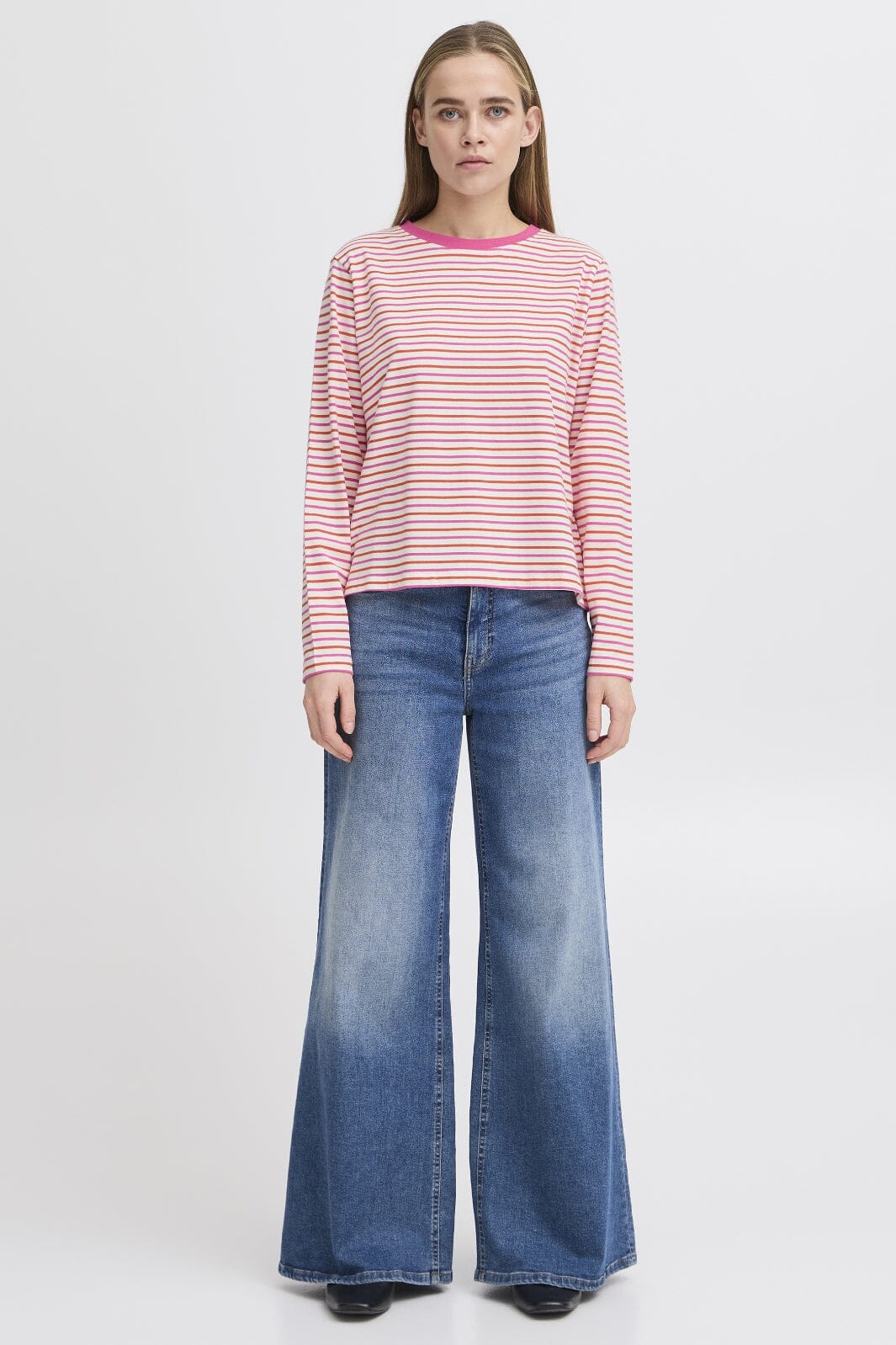 ichi-ihmira-loose-ls3-204827-cloud-dancer-w-pink-yarrow_3.jpg Ichi - Ihmira Loose Ls3 - 204827 Cloud Dancer W. Pink Yarrow
