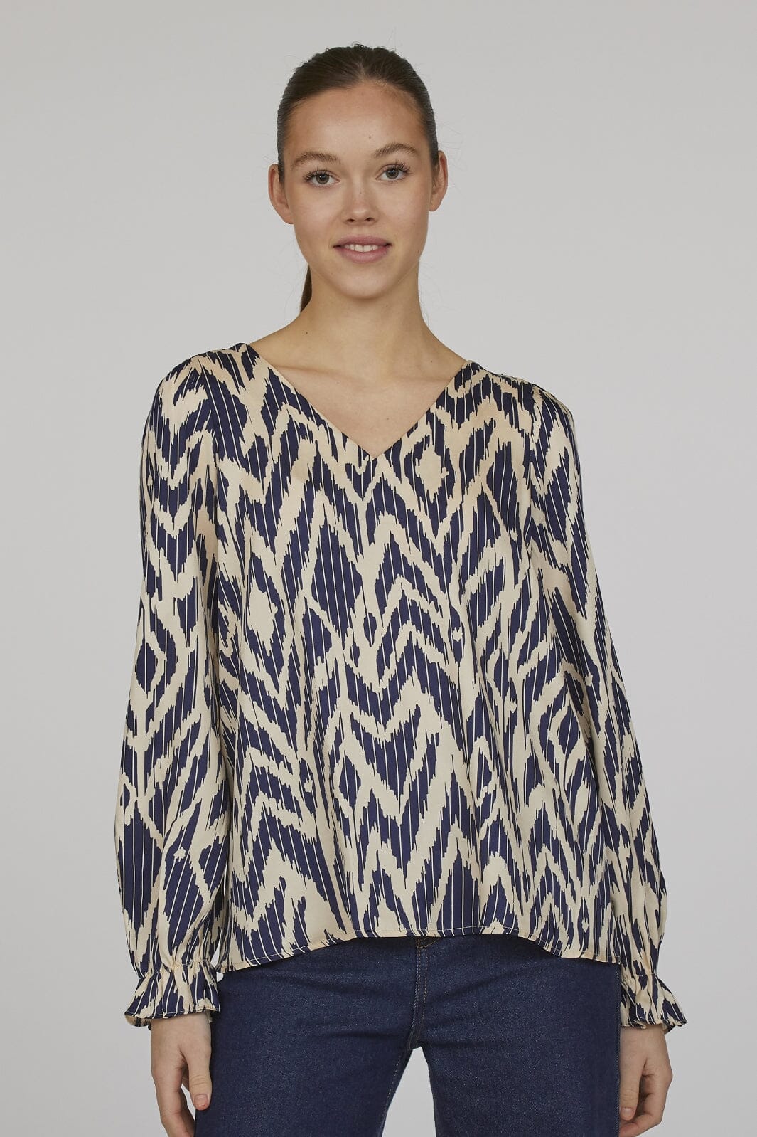 Sisters Point - Noki-T3 - 402 Navy/Cream