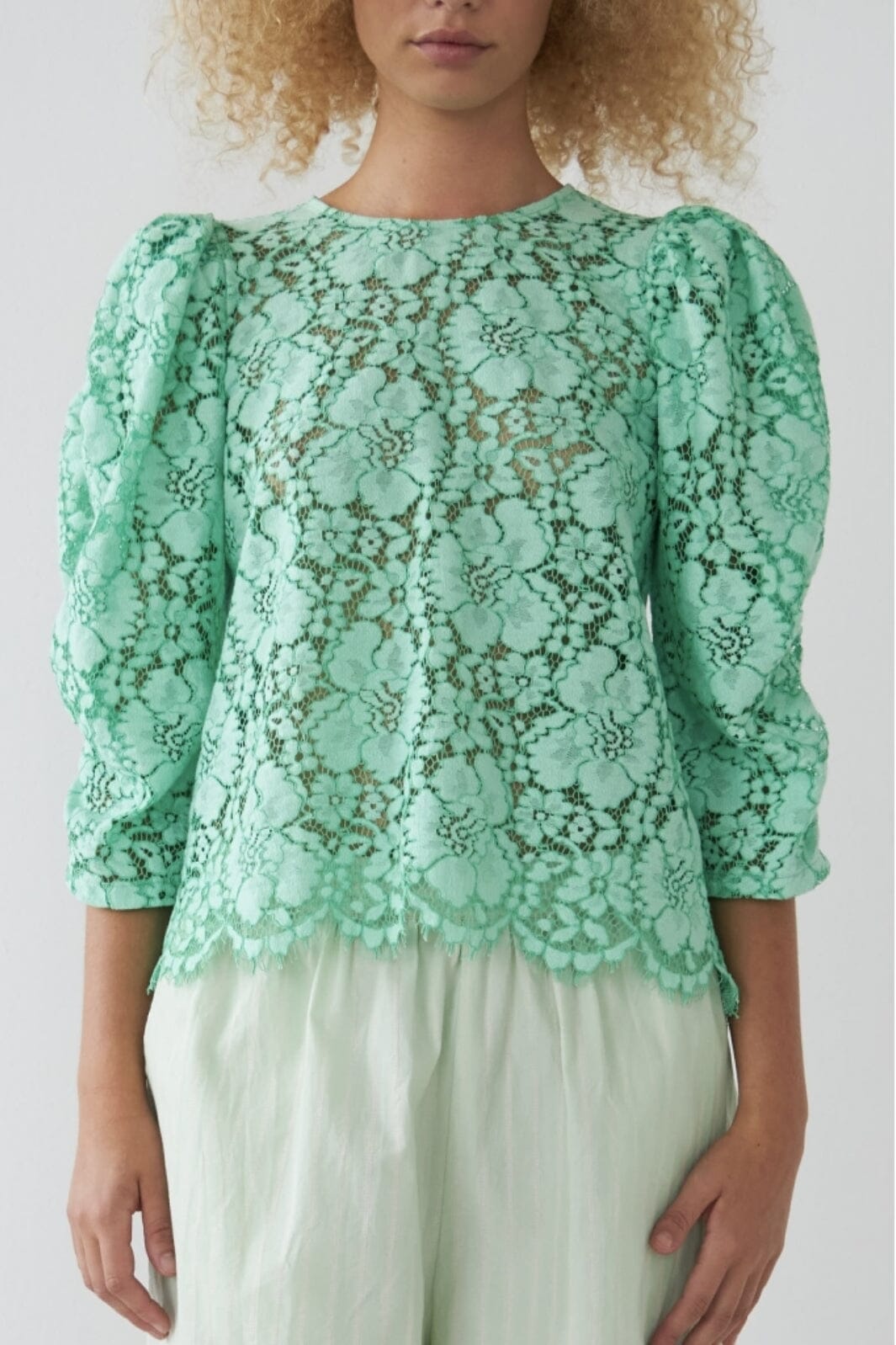 Stella Nova - Lace Blouse - 454 Bright Mint