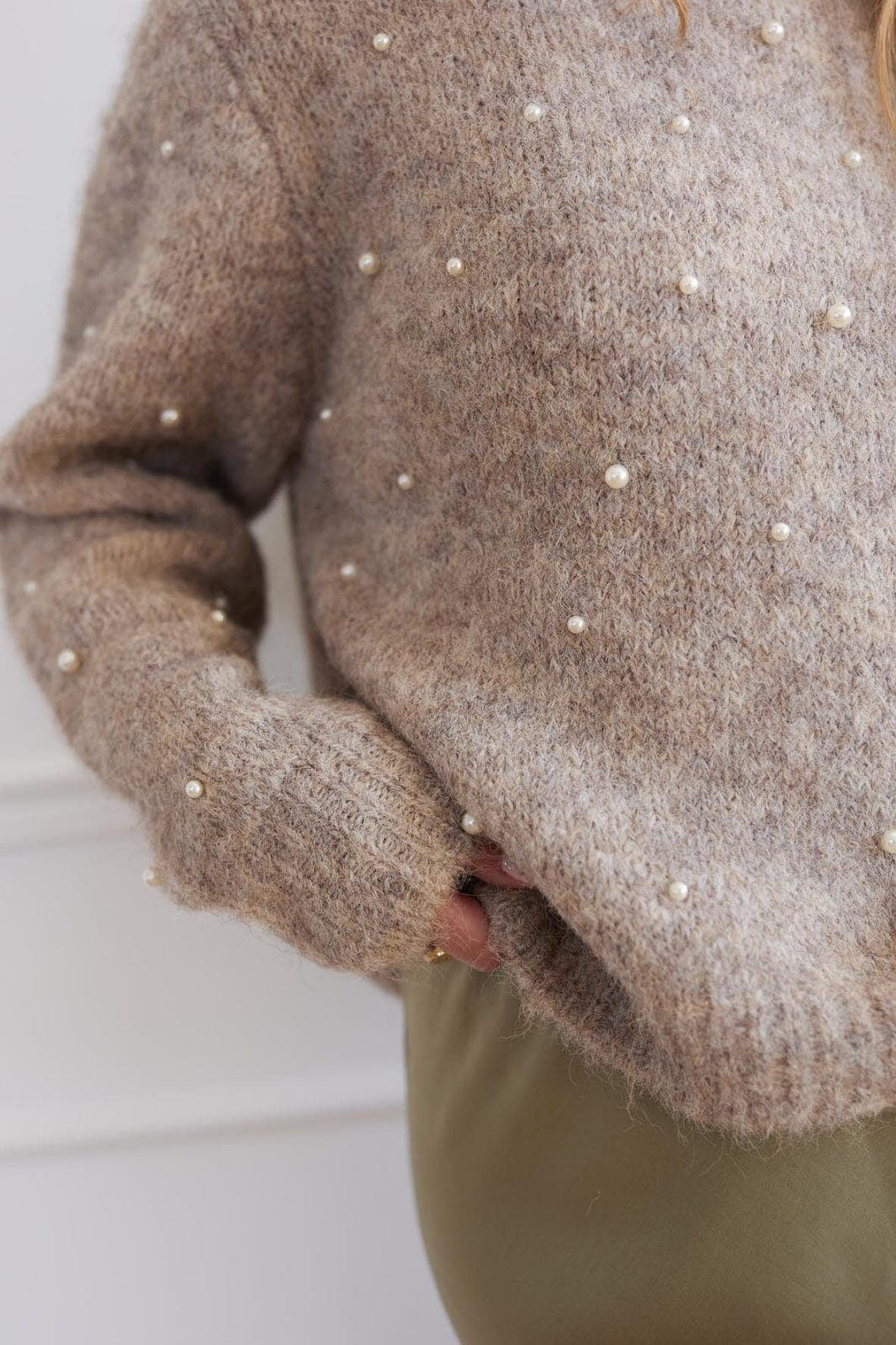 A-VIEW - Angel Knit Pullover - 118 Light Brown