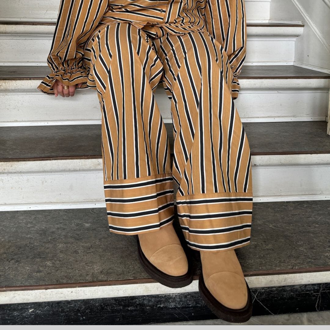 Stories From The Atelier By Copenhagen Shoes - When You Listen Pants - 0896 Golden Stripes