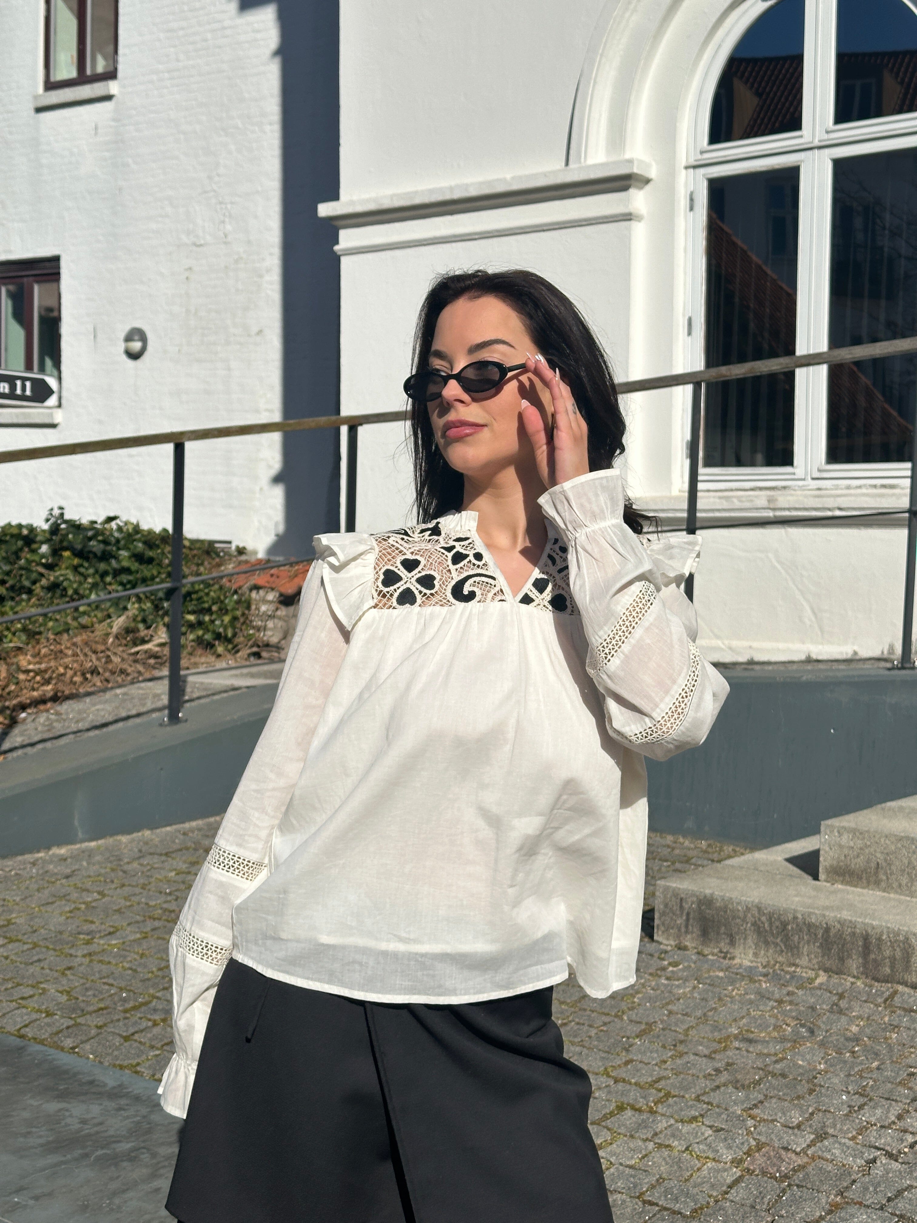 noella-salba-blouse-12590001-974-ivory_3.jpg Noella - Salba Blouse 12590001 - 974 - Ivory