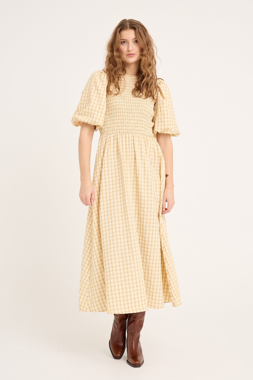 Forudbestilling - A-View - Tabita Dress AV5010 - 069 - Pale Yellow