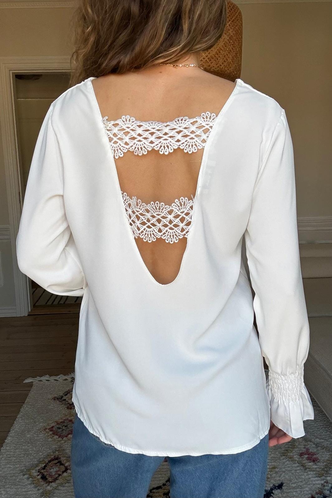 A-bee - Longe Sleeve Top - White