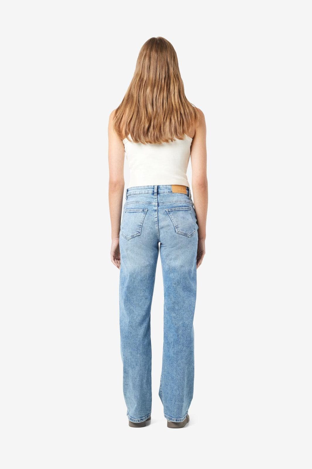 noisy-may-nmyolanda-nw-wide-jeans-az236lb-fwd-4179737-light-blue-denim_3.jpg Noisy May - Nmyolanda Nw Wide Jeans Az236Lb Fwd - 4179737 Light Blue Denim
