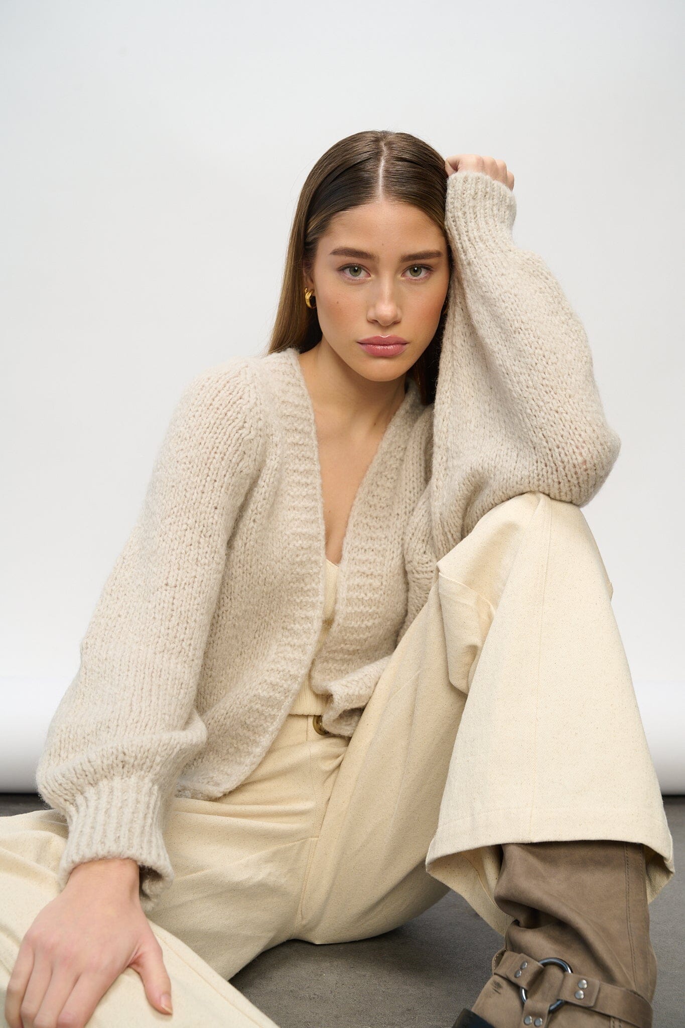 noella-fora-knit-cardigan-sand_2.jpg Noella - Fora Knit Cardigan - Sand Rabat
