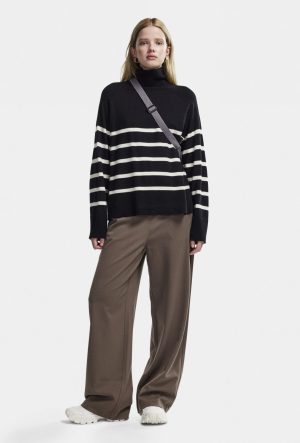 Pieces - Pcsia Ls Rollneck Knit - 4542868 Black White Udsalg