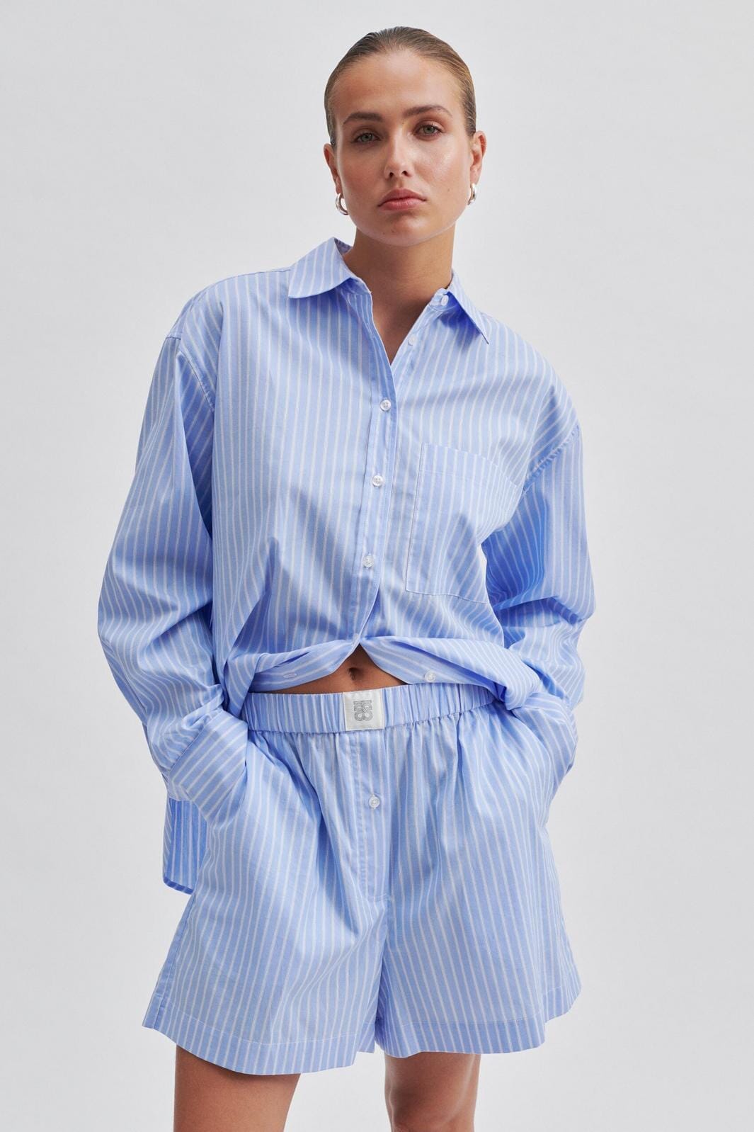 Second Female - Amale Shorts 58331 - 5039 Light Blue Stripe Online salg