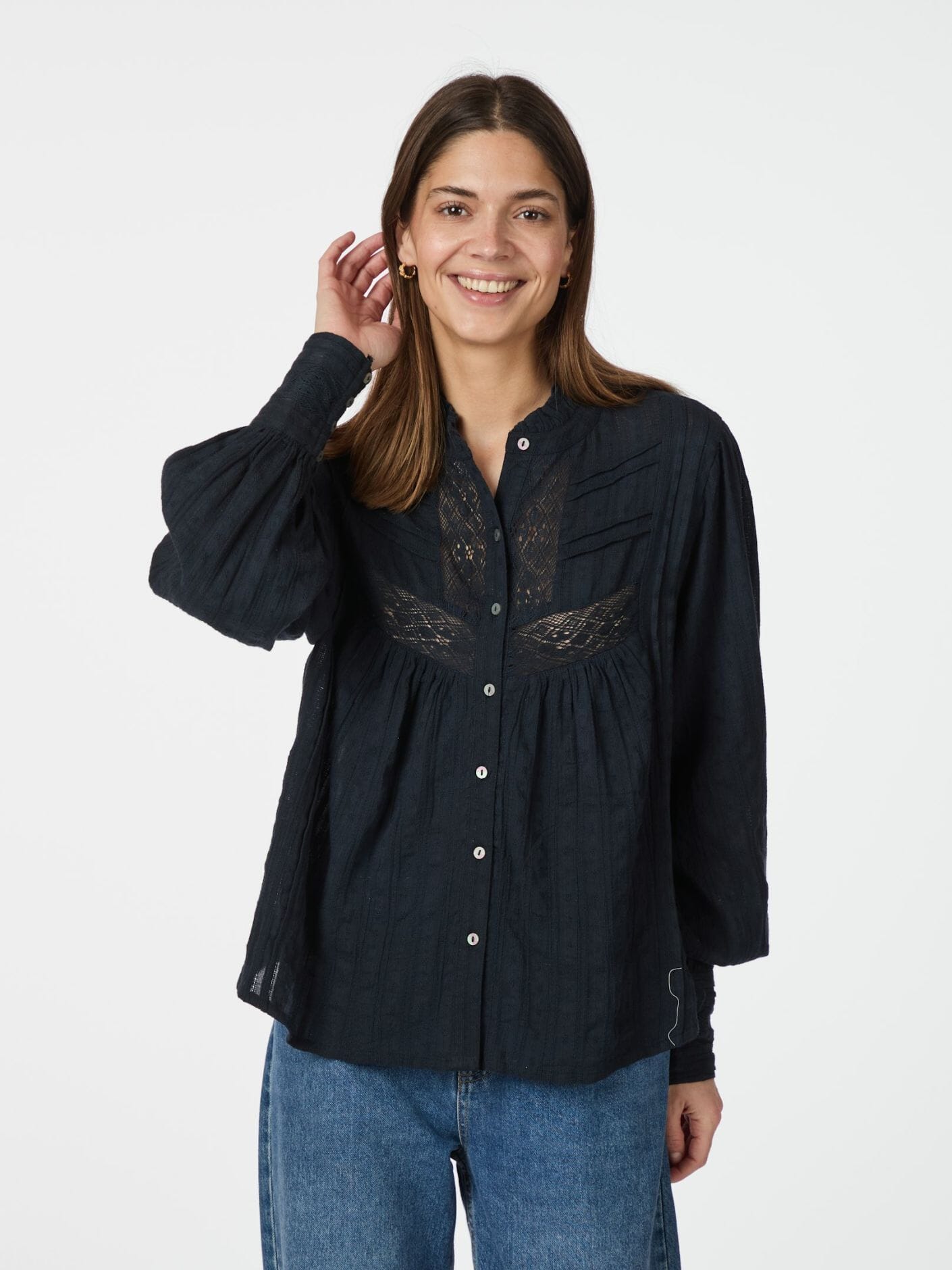 Neo Noir - Bria Dobby Blouse 164672 - 141 - Navy på udsalg