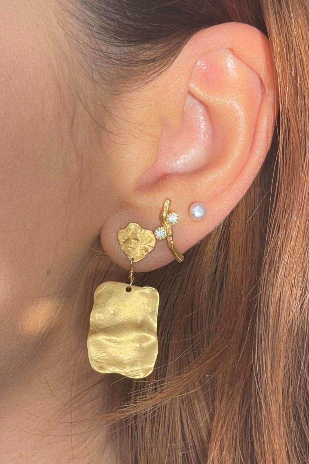 Stine A - Flow Earring With Two Stones - 1322-02-S