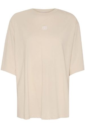 Gestuz - Gzerica Emb Tee - 130404 Ancient Scroll Rabat