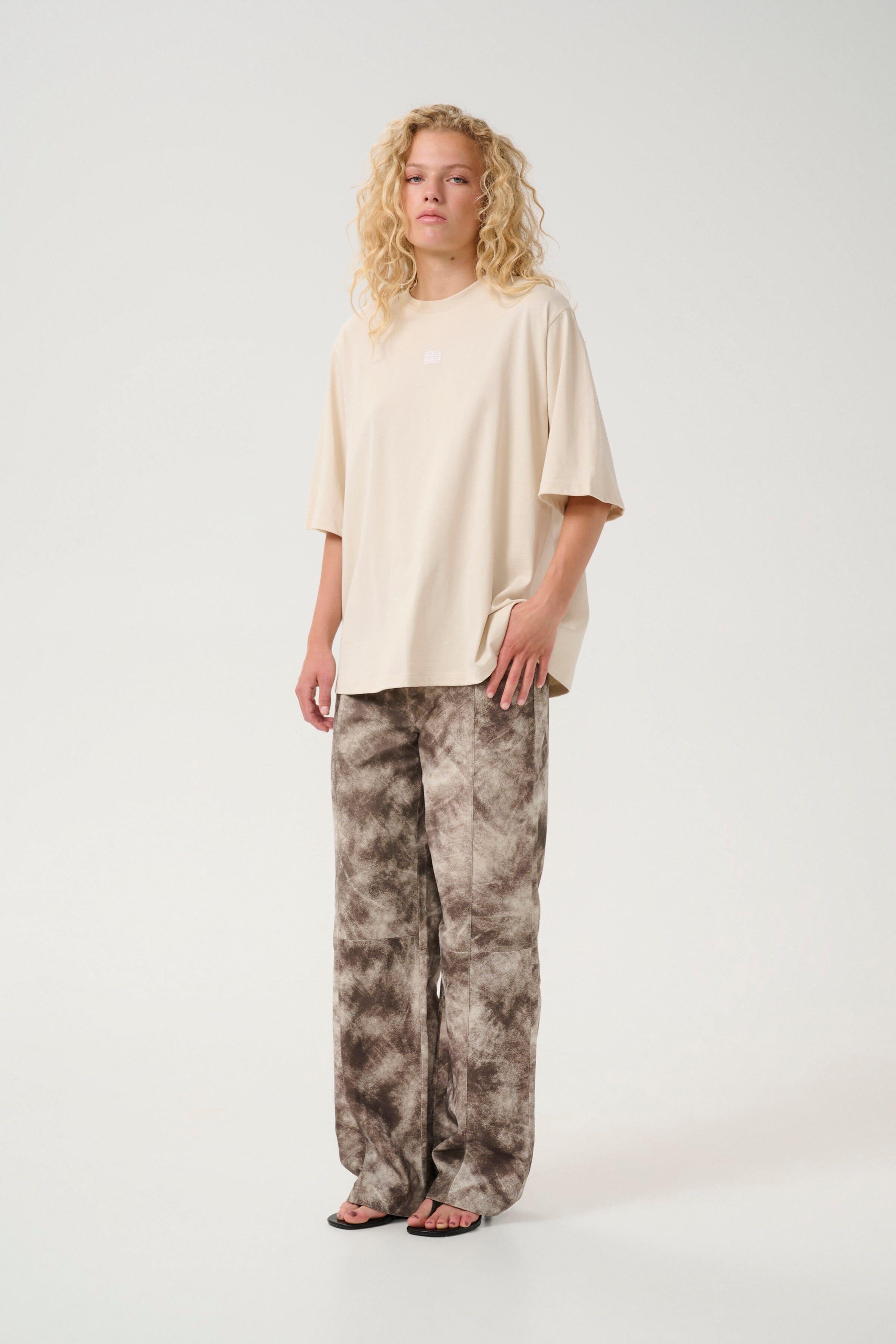 gestuz-gzerica-emb-tee-130404-ancient-scroll_3.jpg Gestuz - Gzerica Emb Tee - 130404 Ancient Scroll Rabat