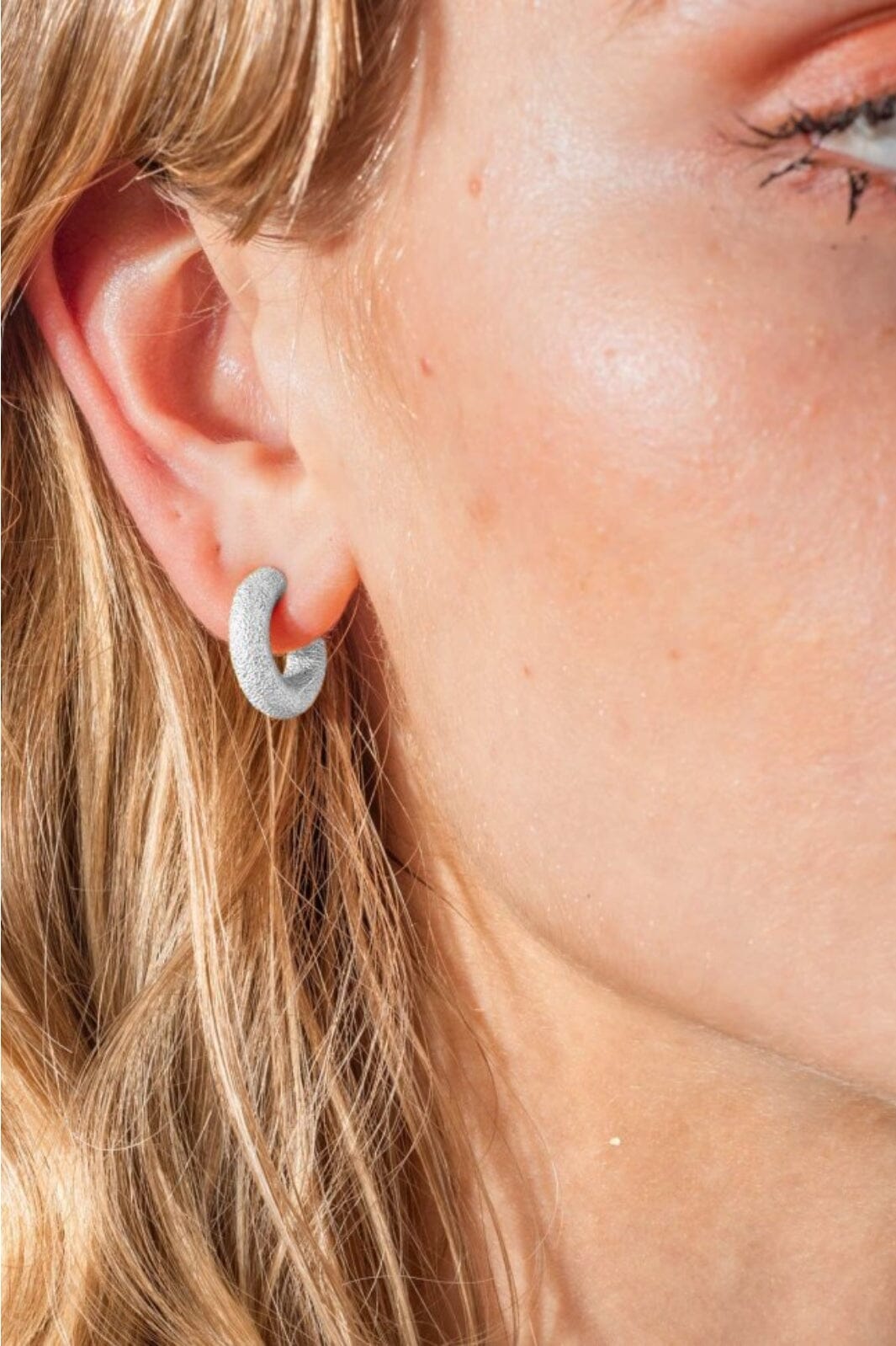 House Of Vincent - Asphodele Hoop Earrings - Silver Online Hot Salg