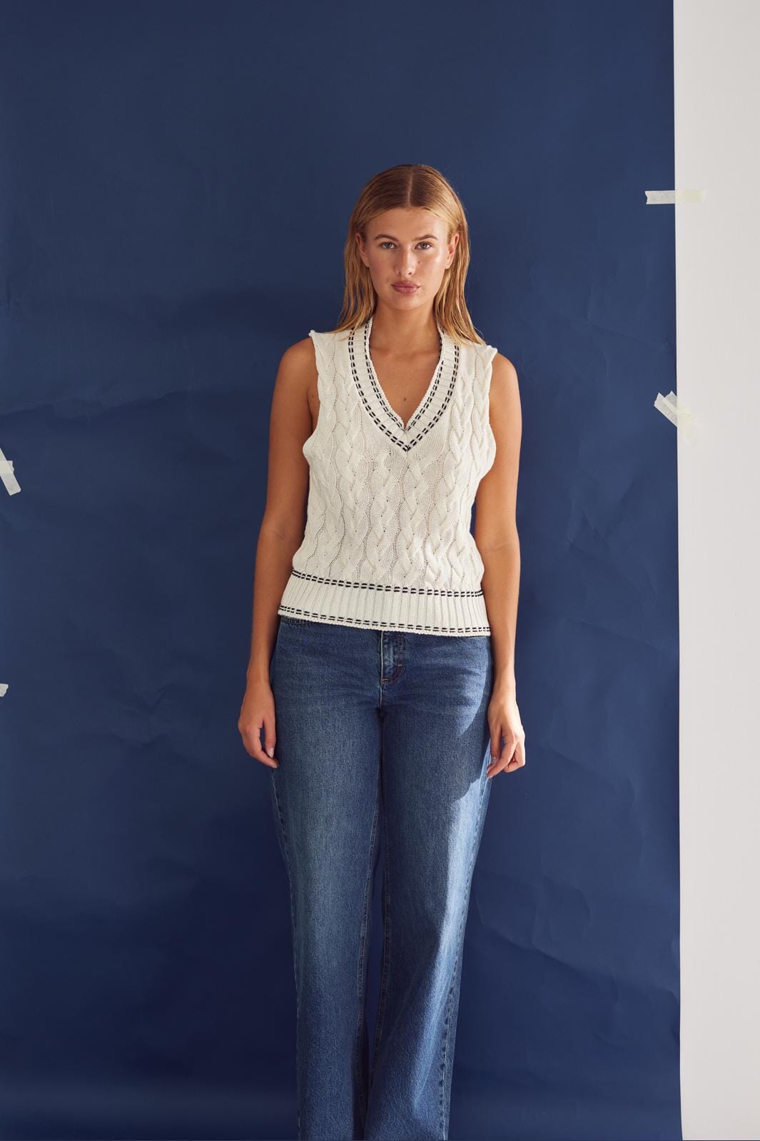 noella-gio-knit-vest-13180001-974-ivory_3.jpg Noella - Gio Knit Vest 13180001 - 974 Ivory