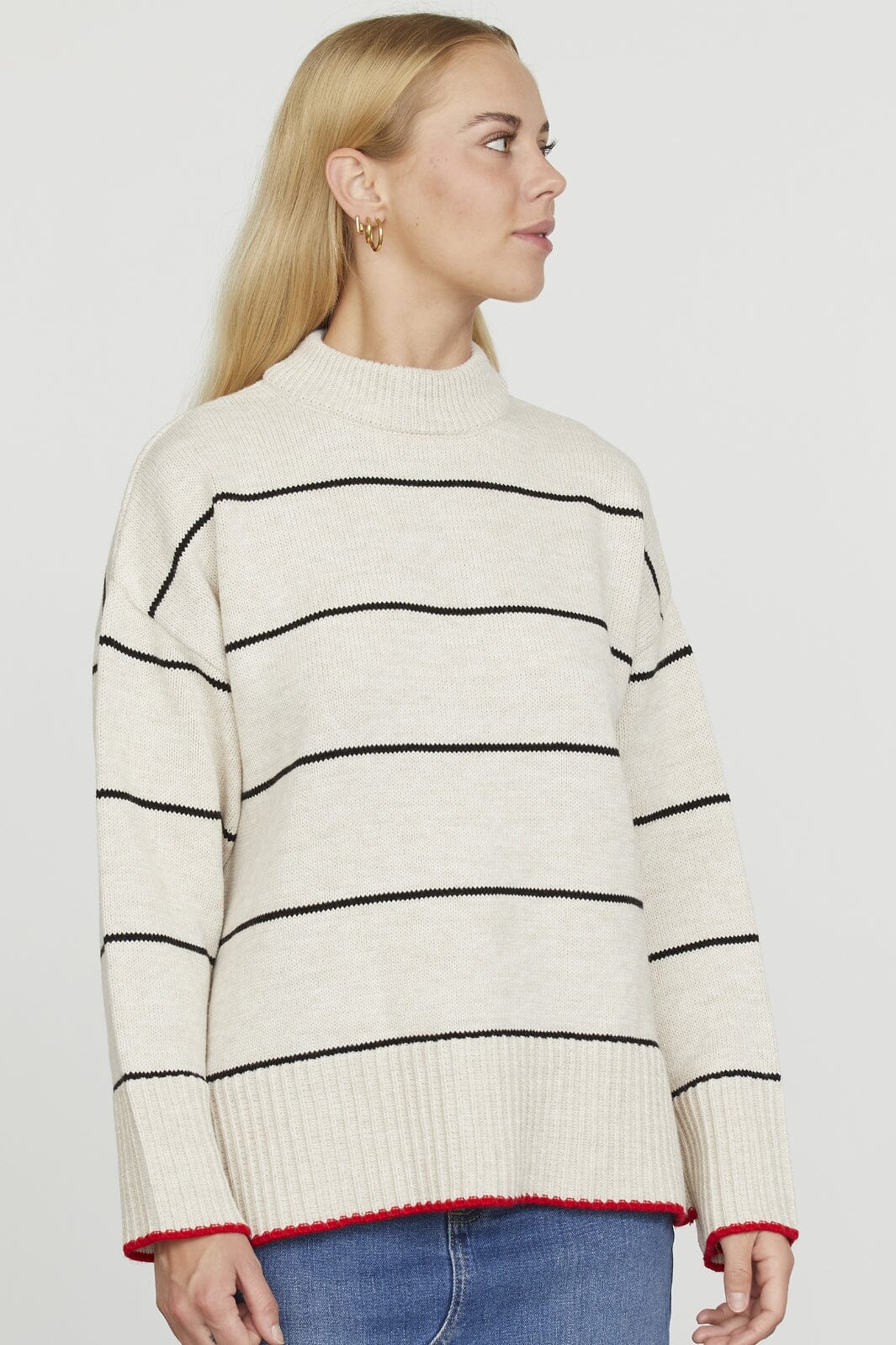 Sisters Point - Miba-Loose1 - 830 Bamboo/Black