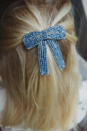 Konges Sløjd - Celebration Pearl Bow Hair Clip Ks103573 - Ashley Blue