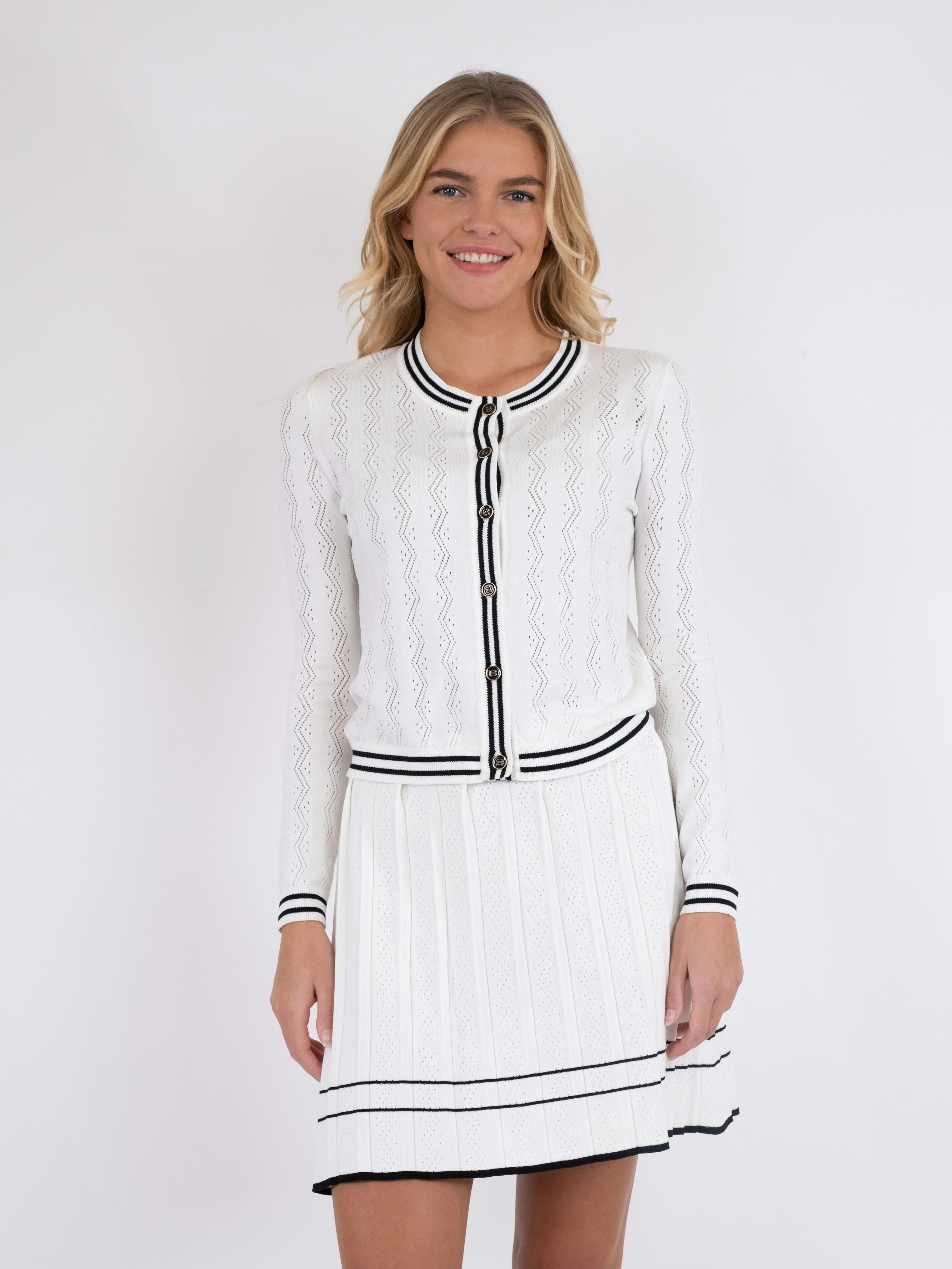 neo-noir-timona-knit-cardigan-off-white_3.jpg Neo Noir - Timona Knit Cardigan - Off White Levere