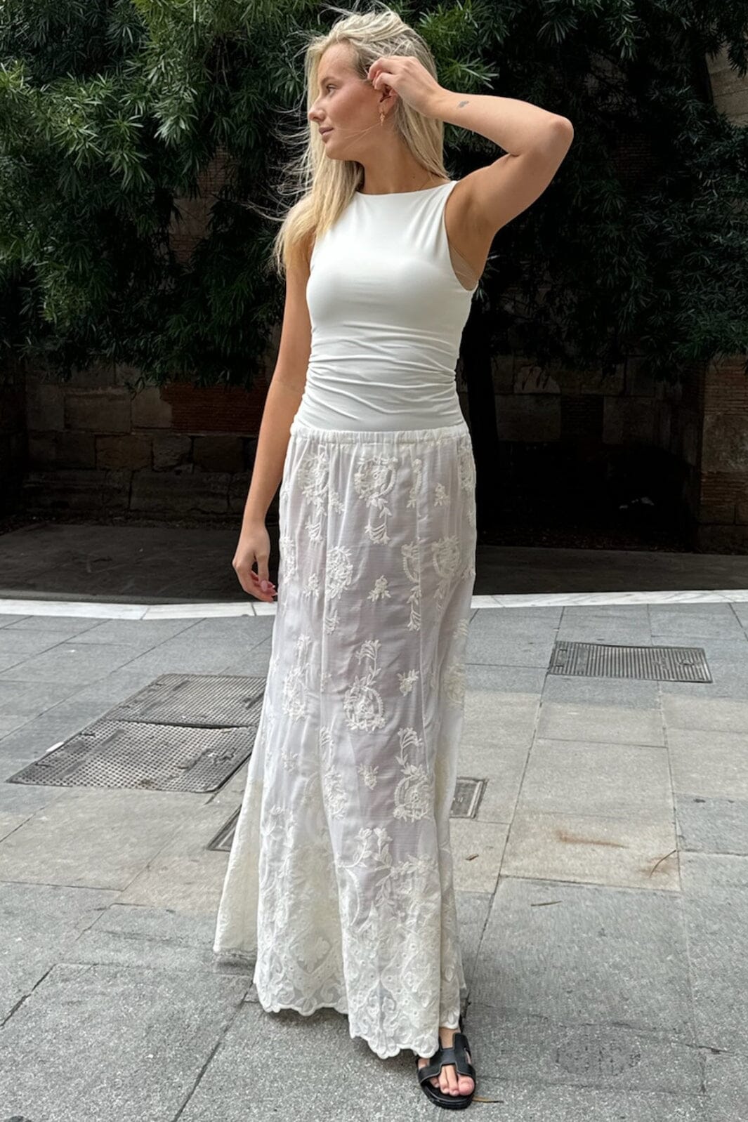 BYIC - Ellinoric Lace Maxi Skirt - vw Vintage White