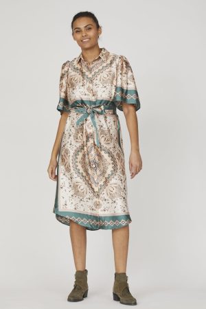Sisters Point - Ella-L.Ss - 800 Green Paisley