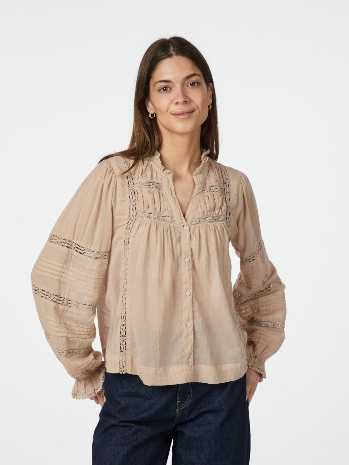 neo-noir-lyla-s-voile-blouse-164774-991-toffee_1.jpg Neo Noir - Lyla S Voile Blouse 164774 - 991 - Toffee