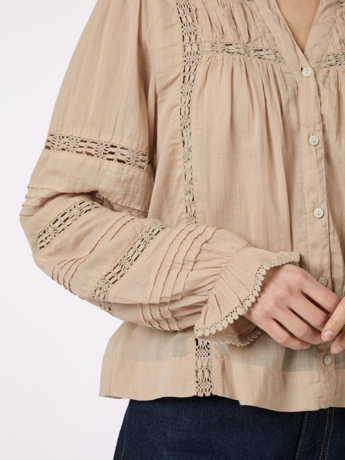 neo-noir-lyla-s-voile-blouse-164774-991-toffee_3.jpg Neo Noir - Lyla S Voile Blouse 164774 - 991 - Toffee