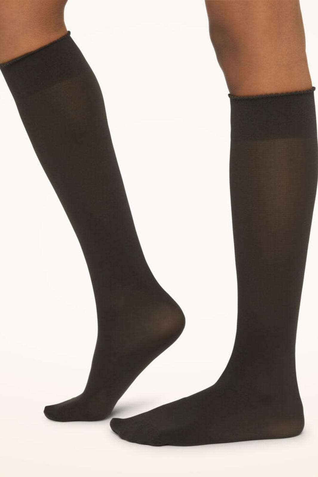 Wolford - Velvet De Luxe 50 Knee-highs - 7212 Nearly Black