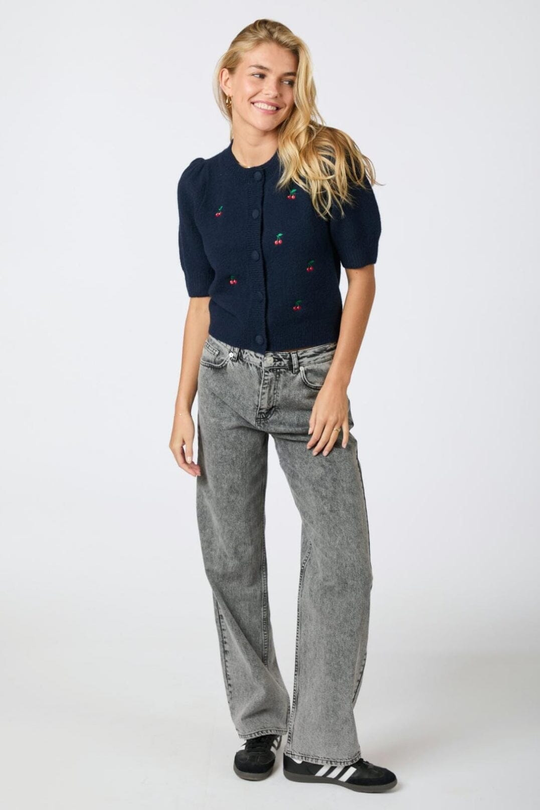 Neo Noir - Trudy Embroidery Knit Cardigan - Navy
