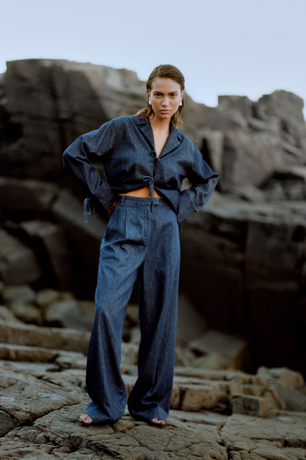 Second Female - Alluet Trousers 59671 - Dark blue denim 5998