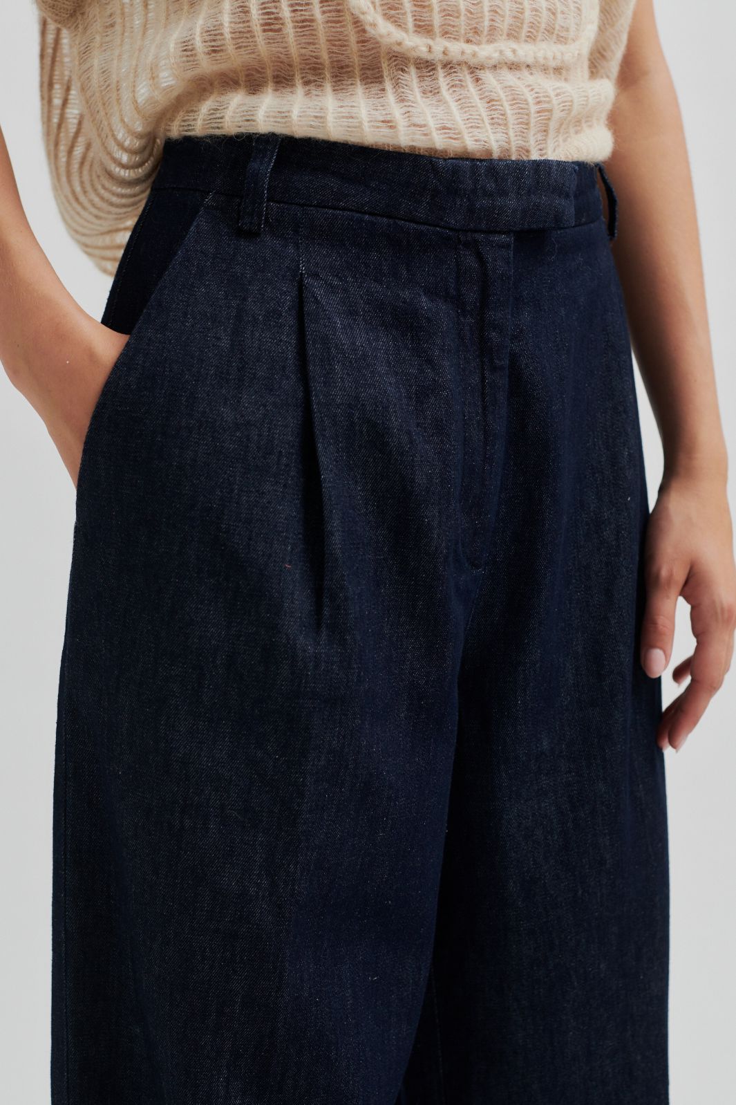 Second Female - Alluet Trousers 59671 - Dark blue denim 5998