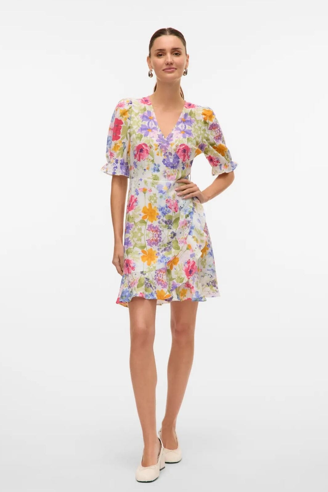 Vero Moda - Vmflora 2/4 Wrap Short Dress - 4887993 Bright White Multi Flower Online