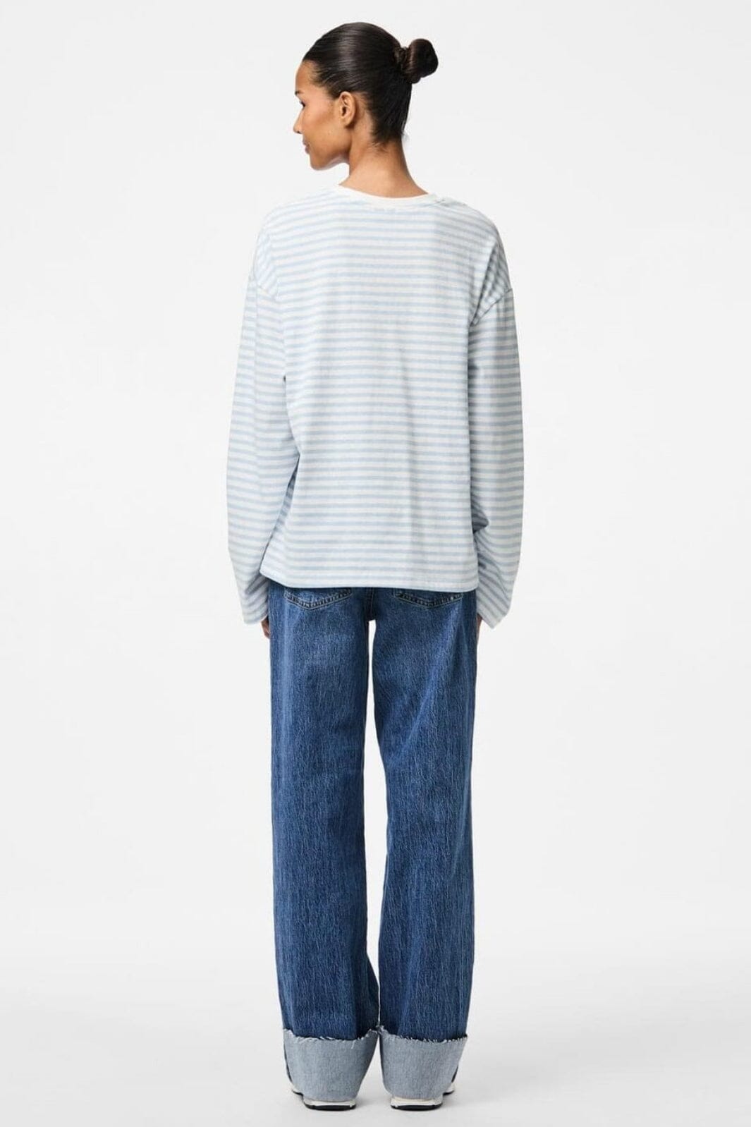 Pieces - Pcsadie Ls Top - 4640537 Cloud Dancer Cashmere Blue