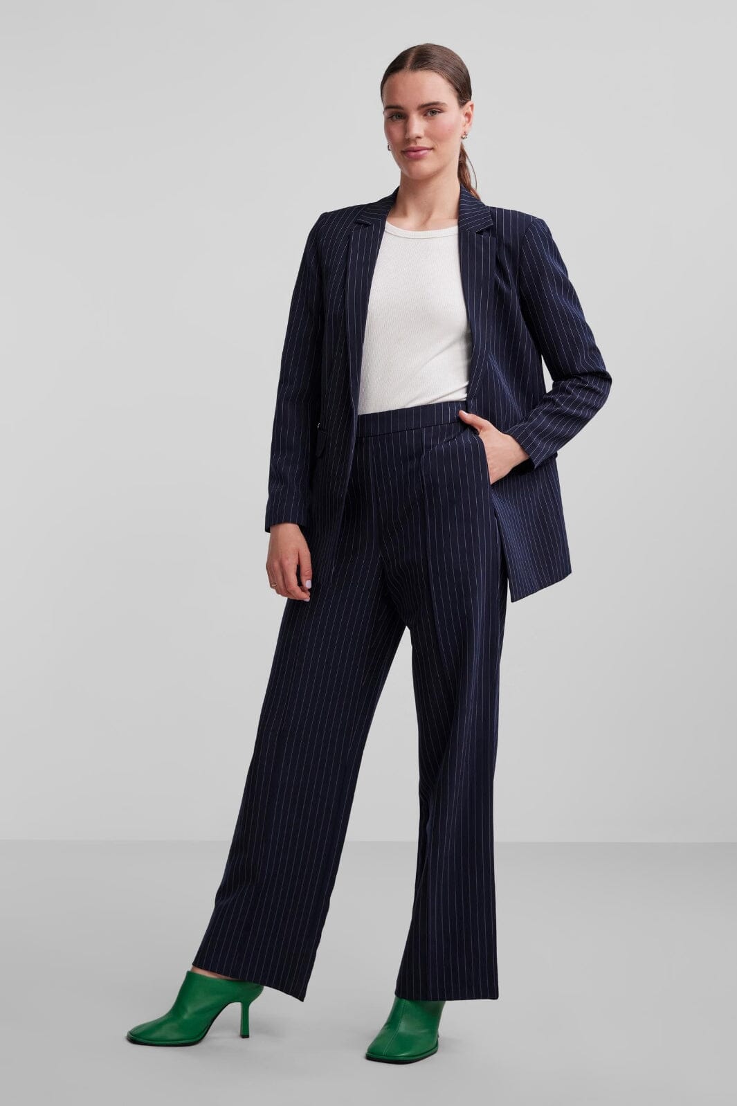 Pieces - Pcbossy Ls Loose Striped Blazer Noos - Sky Captin Pinstripe