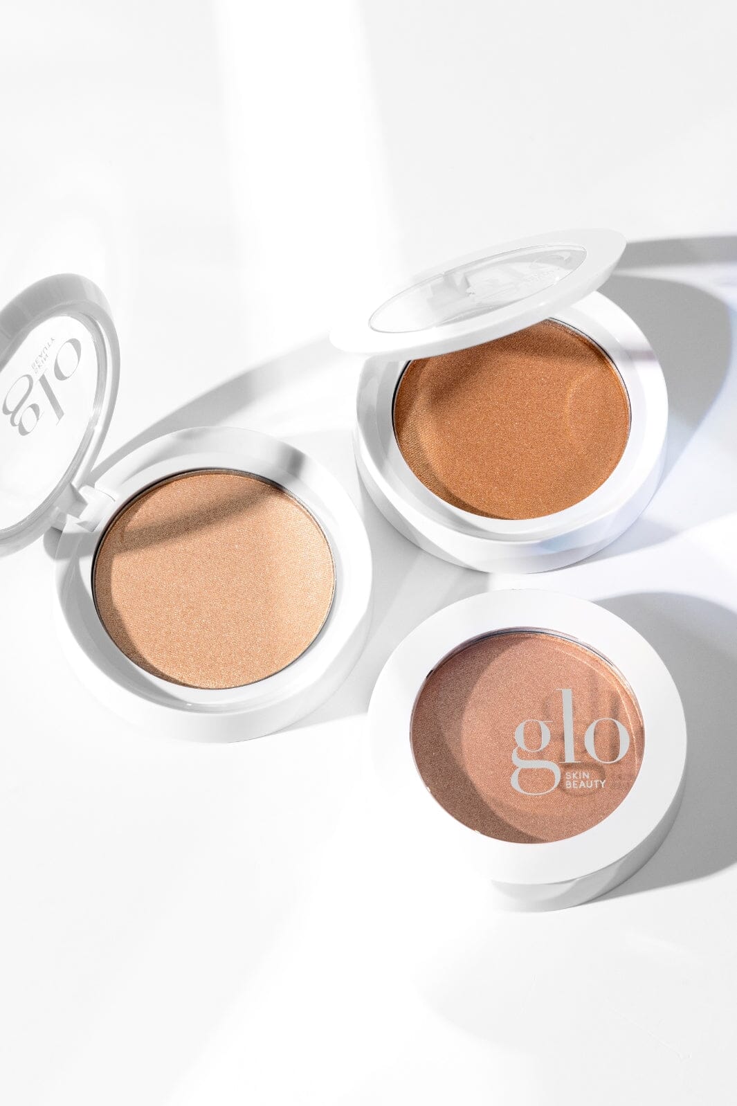 Glo Skin Beauty - Glo Skin Glow Powder Highlighter - Champagne, 2,32 g Hot på udsalg