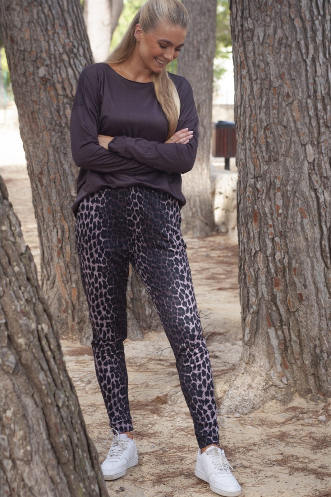 liberte-alma-leggings-fleece-dark-brown-lux-leo_0.jpg Liberte - Alma-Leggings (Fleece) - Dark Brown Lux Leo