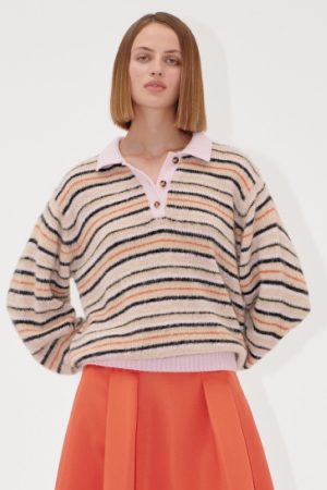 Stine Goya - 2328 Alpaca Cotton, Long Sleeve Knit Polo sg-ss25-k030-2328 - Alpaca Cream Stripes Rabat