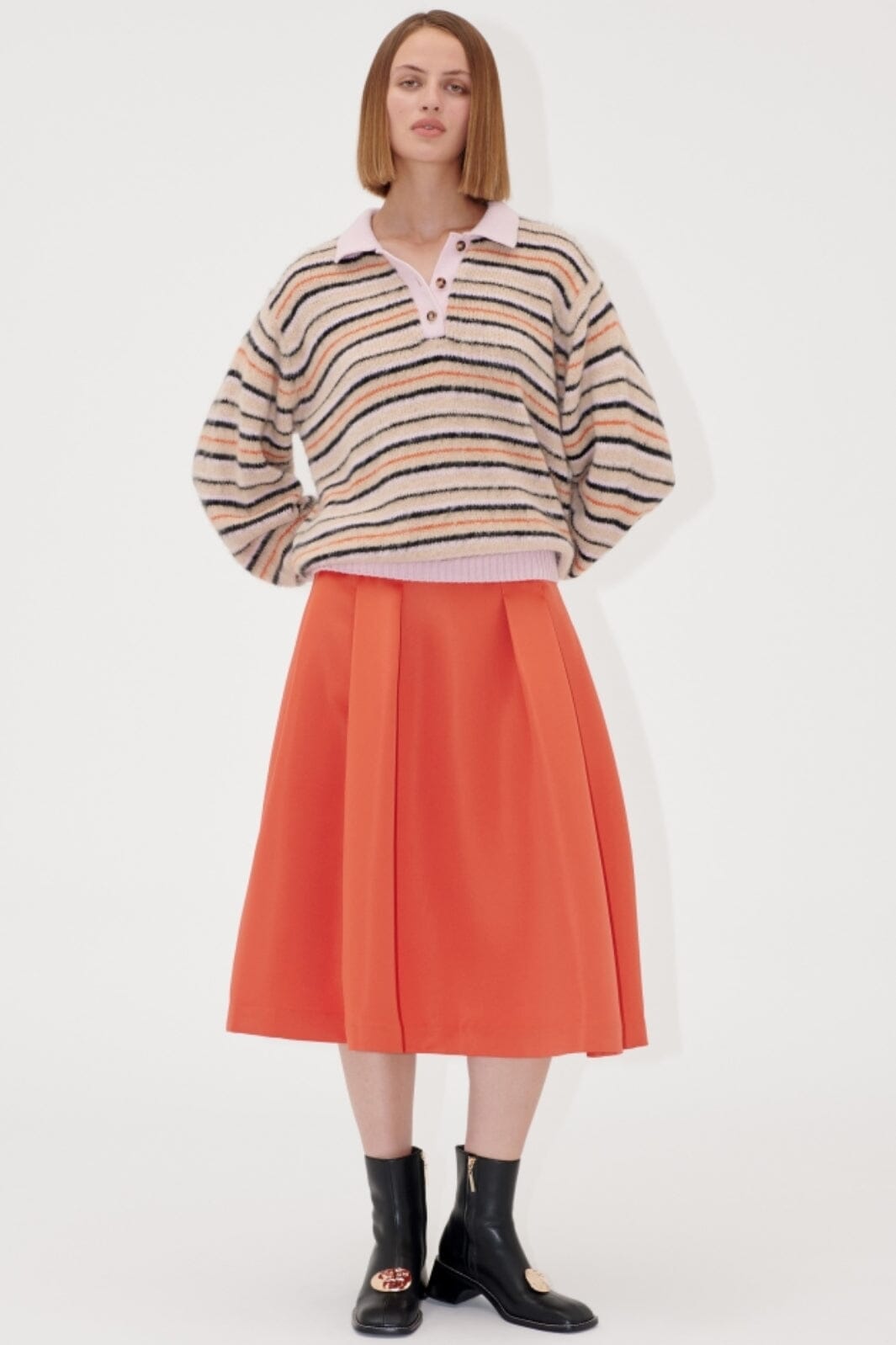 Stine Goya - 2328 Alpaca Cotton, Long Sleeve Knit Polo sg-ss25-k030-2328 - Alpaca Cream Stripes Rabat