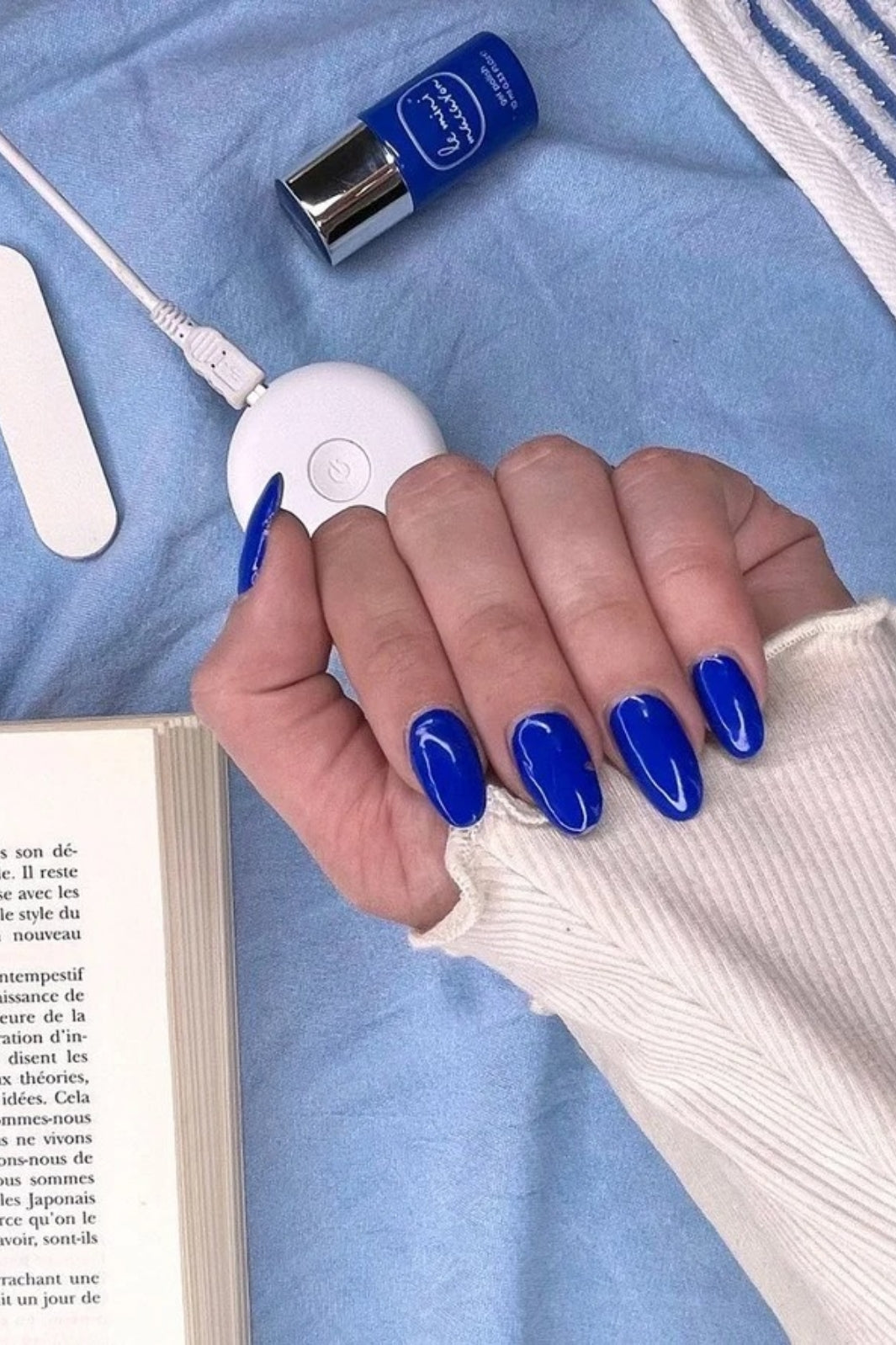 Le Mini Macaron - Neglelak Gel COL036 - Blue Raspberry på udsalg
