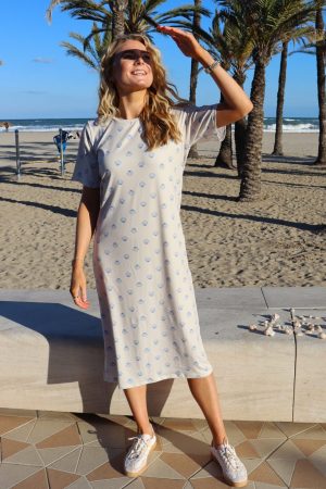 Forudbestilling - Liberte - Alma-Tshirt-Dress 9562 - Ivory Cobolt Shell