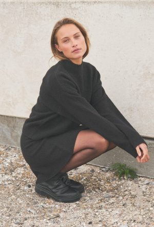 Forudbestilling - Neo Noir - Paulina Knit Blouse - Black