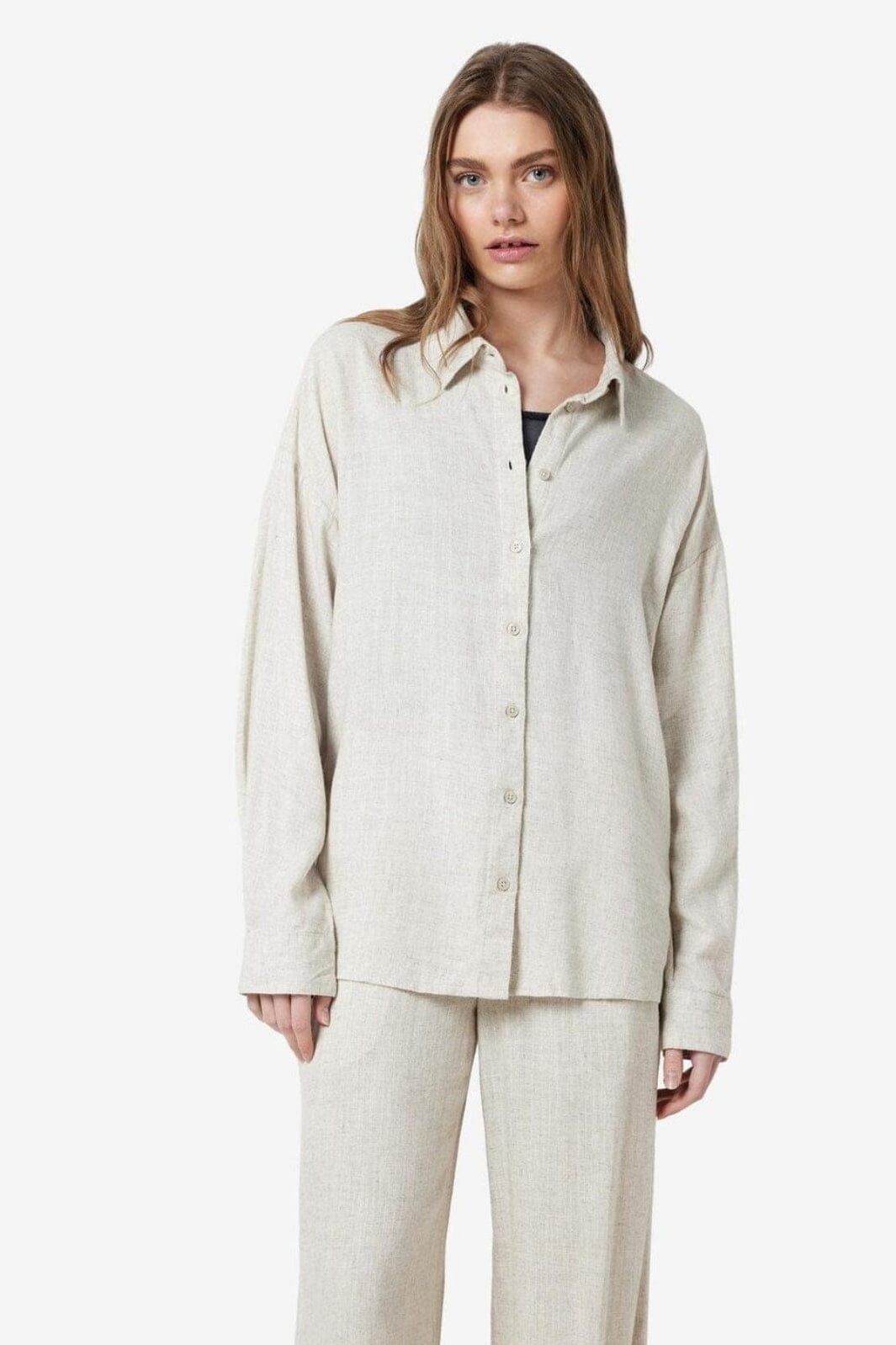 noisy-may-nmleilani-l-s-loose-shirt-4260401-natural_2.jpg Noisy May - Nmleilani L/S Loose Shirt - 4260401 Natural