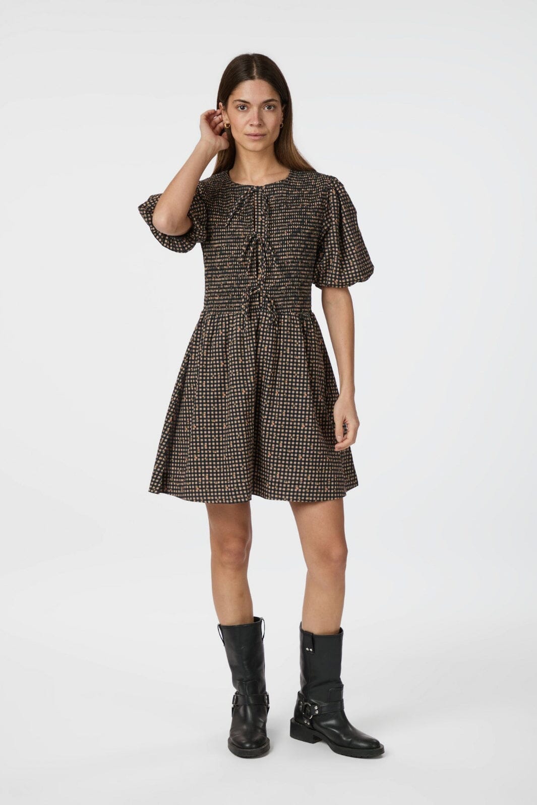 Neo Noir - Auda Check Smock Dress 165419 - 100 - Black Online salg