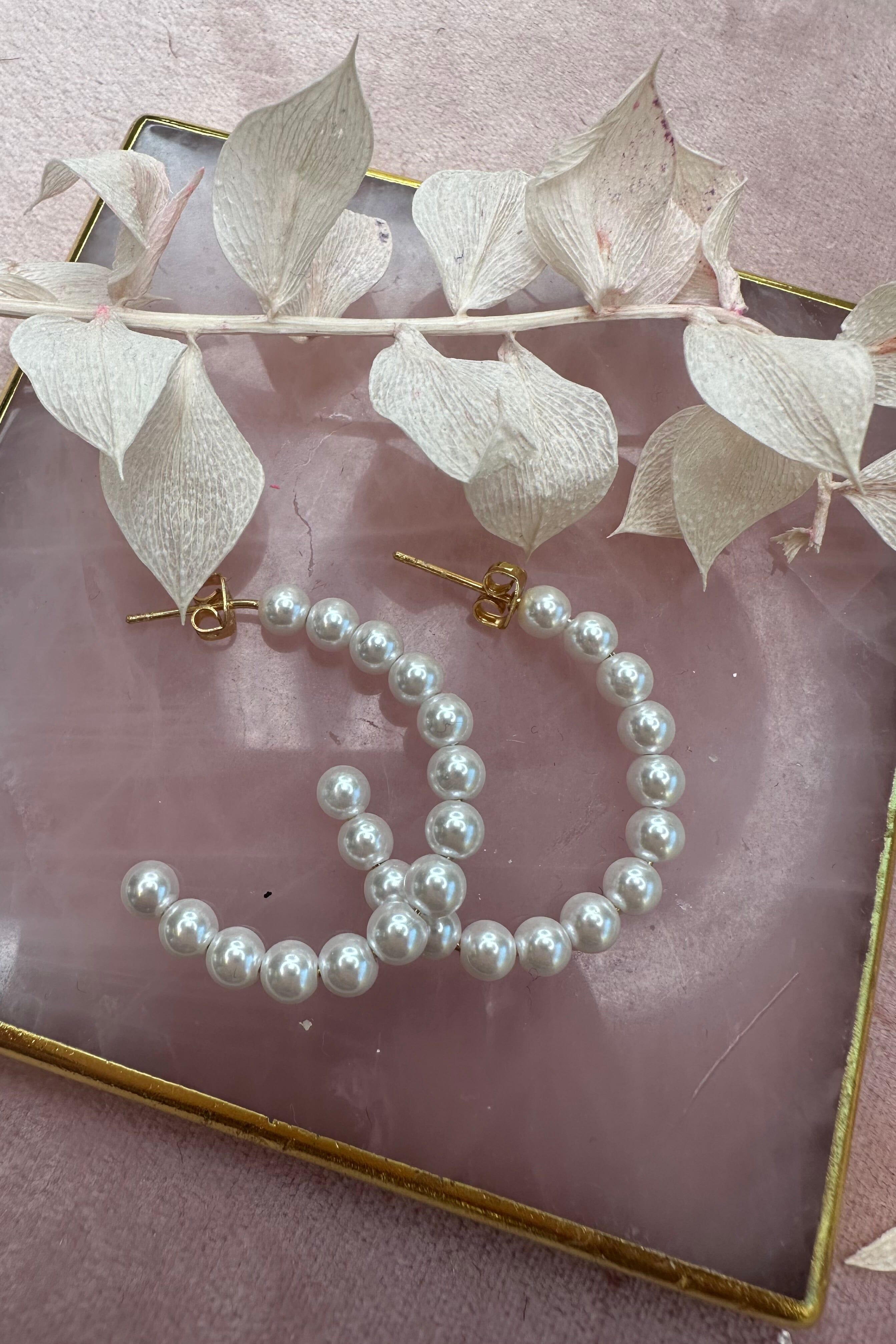 Mellow Moon - Pearl Ear Hoop - Forgyldt